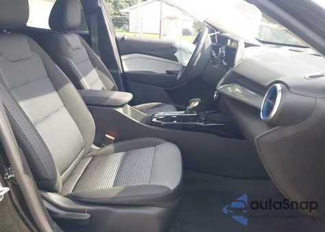 2025 Chevrolet Trax 1Lt from USA, damaged, VIN KL77LHEP2SC187721